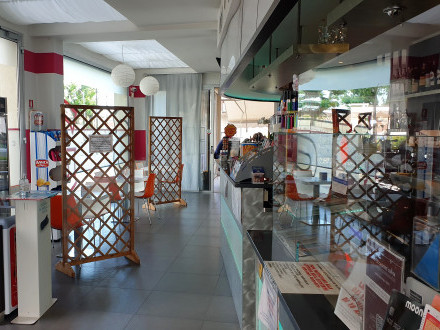 Vendesi Bar Tabacchi con Ristorante a Capriolo