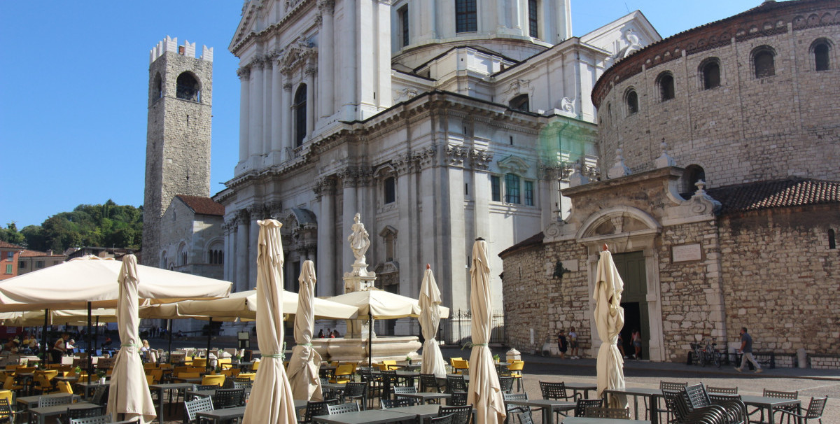 Mondo Attività: Ristorante in Piazza Duomo a Brescia(3)