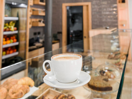 Vendesi Bar Tabaccheria zona Monza