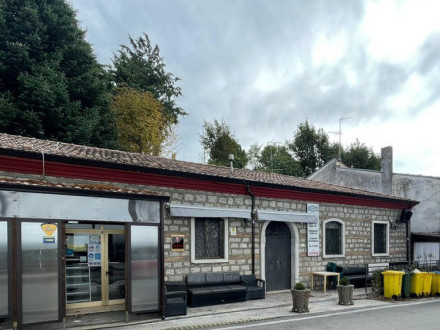 Vendesi Bar con Paninoteca a Guardia Lombardi
