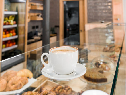 Vendesi Bar Tabacchi con Slot e Scommesse a Inveruno