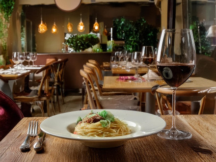 Vendesi Ristorante con Immobile a Cinisello Balsamo