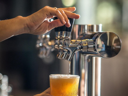 Vendesi Pub Birreria con Pizzeria a Sesto San Giovanni