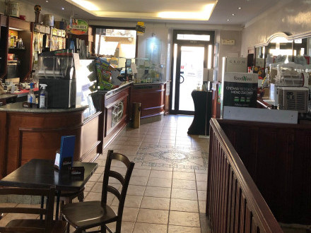 Vendesi Bar Caffetteria con Slot a Bussoleno, Torino