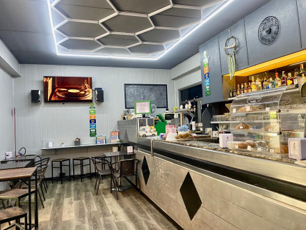 Bar in vendita a Brescia - Chiesanuova